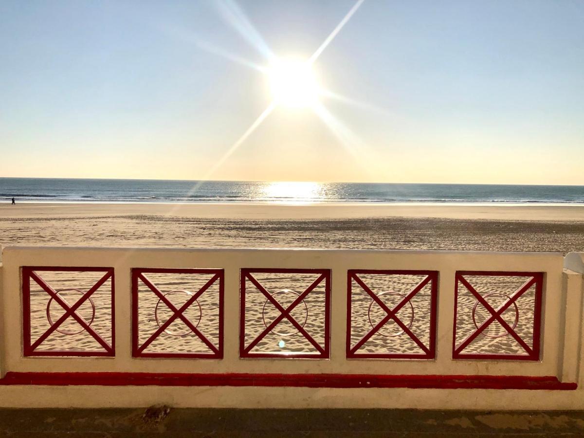 Apartment Gatu Bani Con Terraza Y Vista Frontal Al Mar, Preferente Mayores De 25 Anos Y Familias *