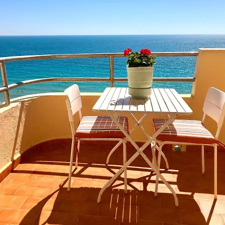 Gatu Villa Bani Con Terraza Y Vista Frontal Al Mar, Preferente Mayores De 25 Anos Y Familias Cadiz Exterior photo