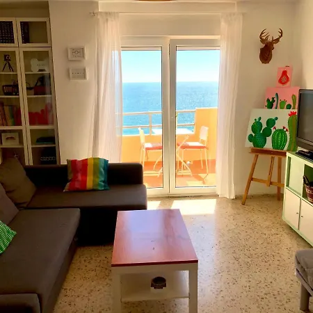 Gatu Villa Bani Con Terraza Y Vista Frontal Al Mar, Preferente Mayores De 25 Anos Y Familias Cadiz Exterior photo
