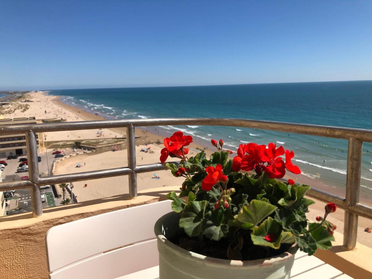 Apartamento Gatu Bani Con Terraza Y Vista Frontal Al Mar *
